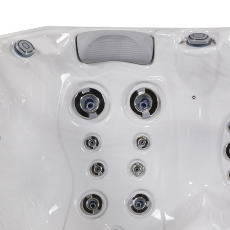 Гидромассажный спа-бассейн Wellis Manhattan Standard Гидромассажный спа-бассейн Wellis Manhattan Standard