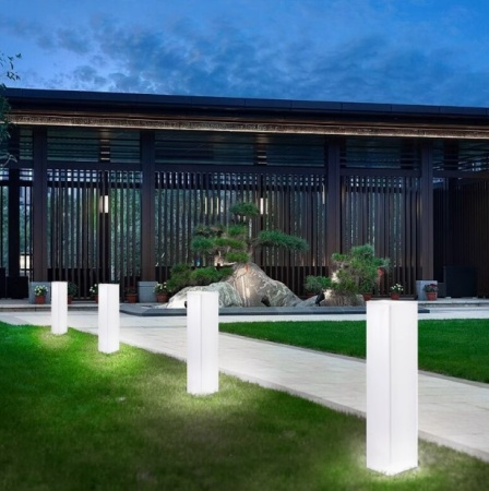 Светильник Колонна 30х30  питание от АКБ, RGB