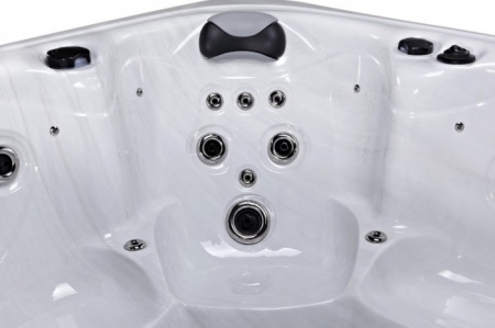 Гидромассажный СПА-бассейн Sunrans SR-879 Гидромассажный СПА-бассейн Sunrans SR-879